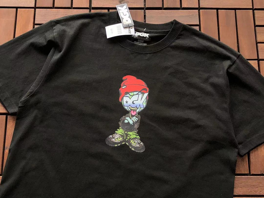 On Running ~95 DGK T-SHIRT - Image 12