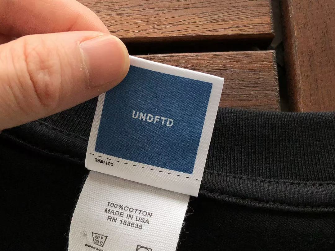 On Running ~85 UNDEFEATED T-SHIRT 55070623 (Im 185CM 80KG Iwear Size L In The Photo) - Image 22