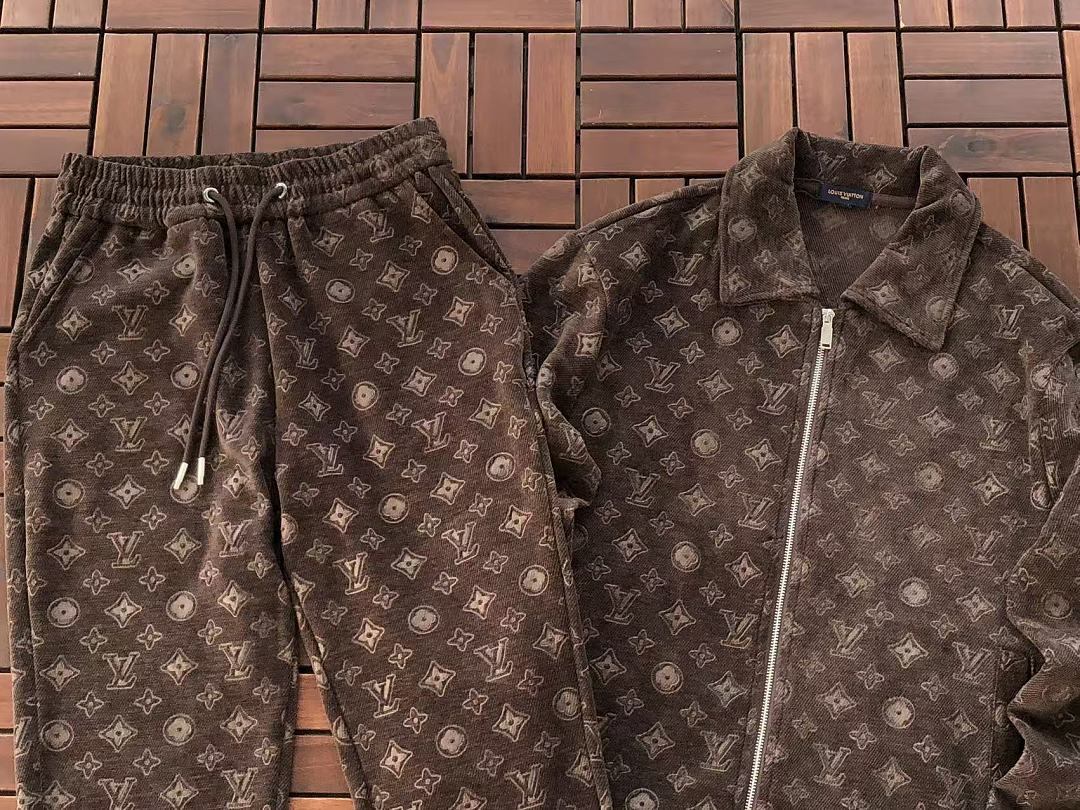 Other ~ 349 L🔥JACKET - Image 5