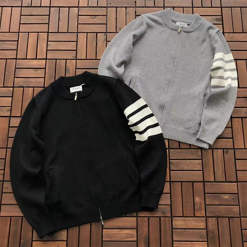 ~219 TH🔥M B🔥🔥W🔥E SWEATER 66010833 (Im 185CM 80KG Iwear Size M In The Photo), photo 1
