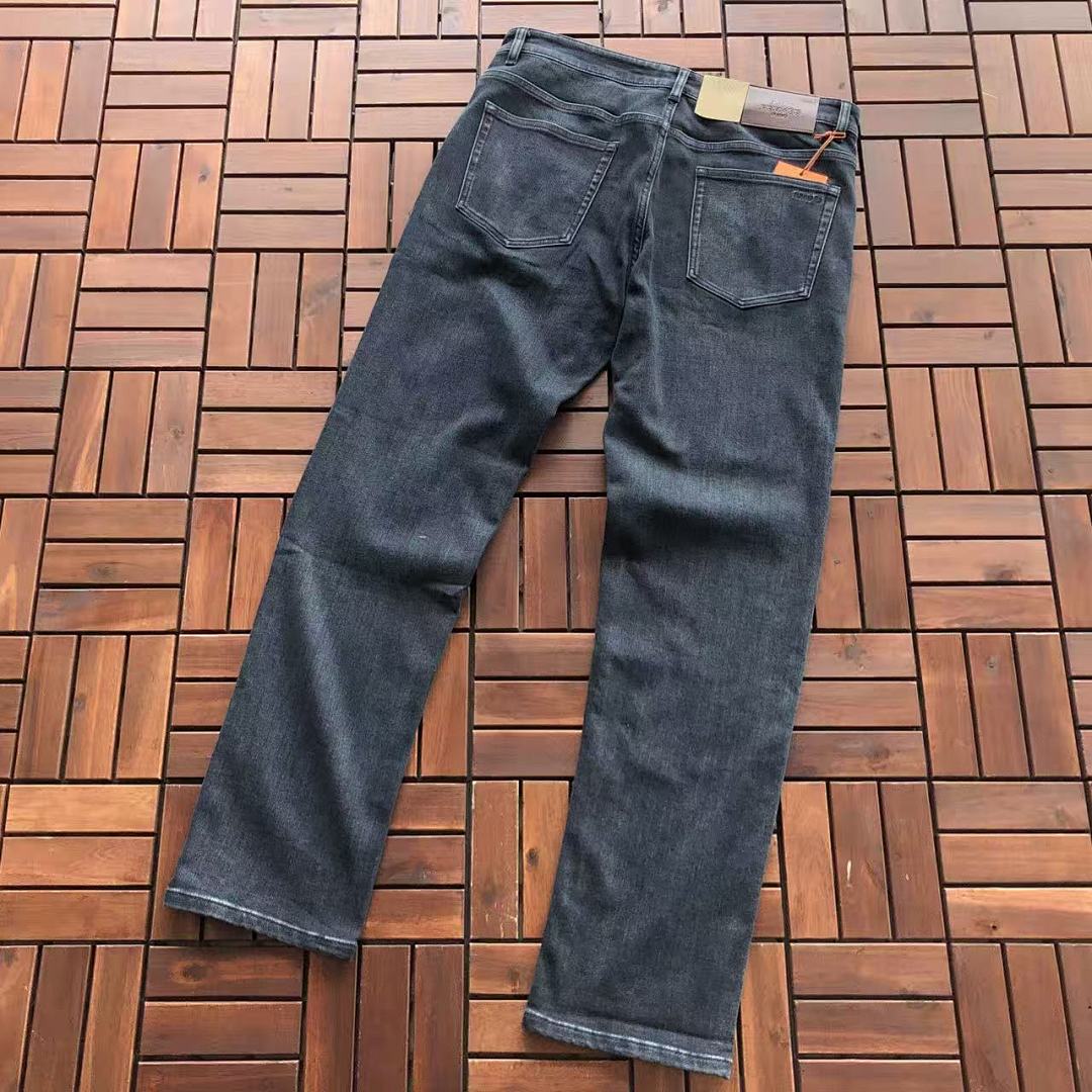 Other ~235 H🔥R🔥E🔥 JEANS 22102916 (Im 180CM 68KG Iwear Size 33 In The Photo), photo 1