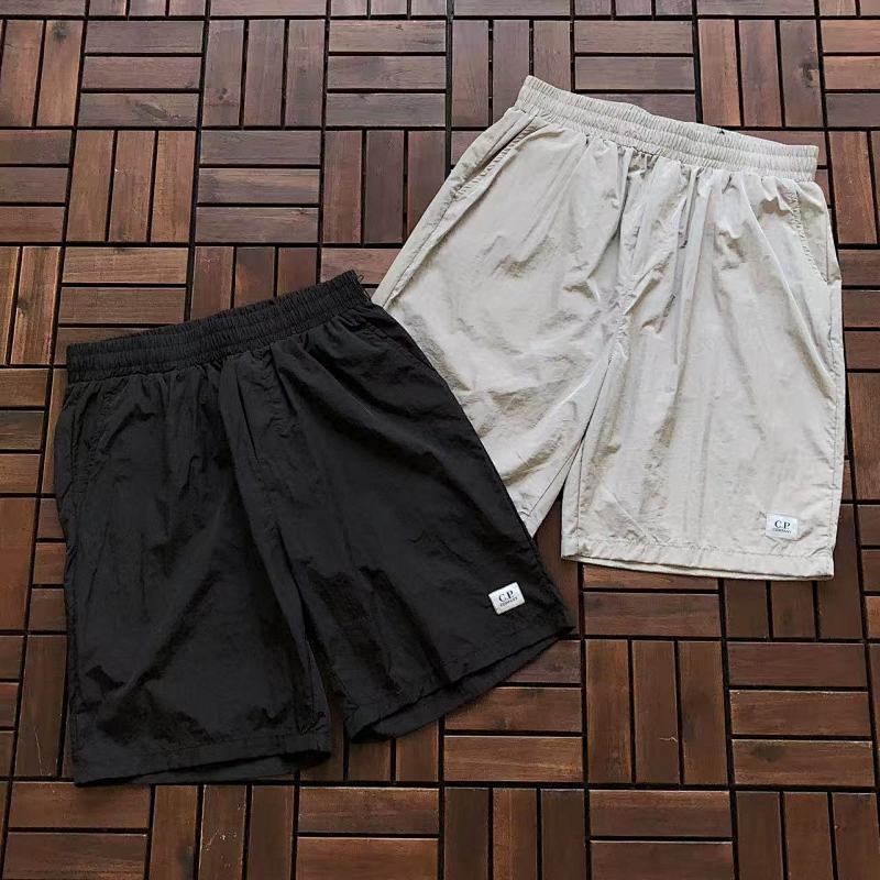 ~ 109 C.P. SHORTS 55010626 (Im 180CM 68KG Iwear Size M In The Photo), photo 1