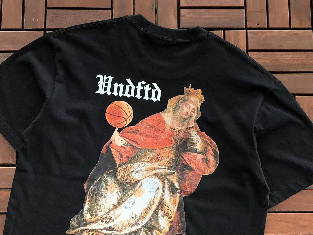 On Running ~85 UNDEFEATED T-SHIRT 55070652 (Im 185CM 80KG Iwear Size L In The Photo) - Image 15