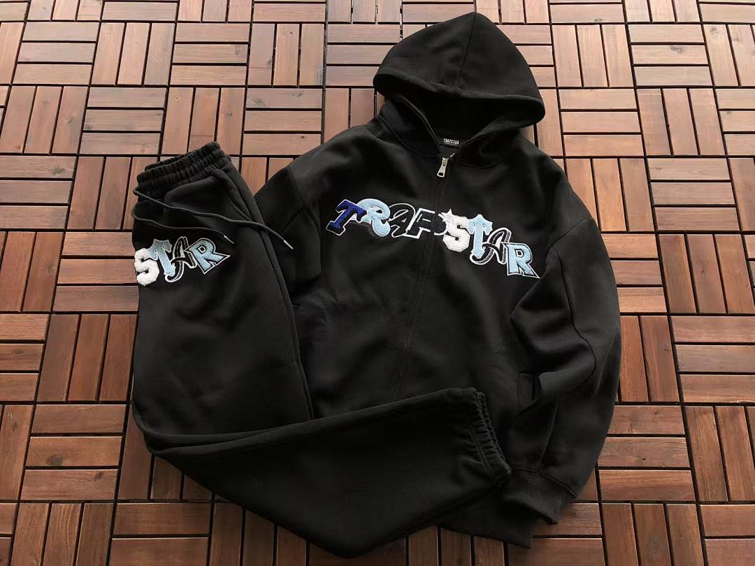 Other TOP~ 169 PANTS ~159 TRAPSTAR HOODIE, photo 1