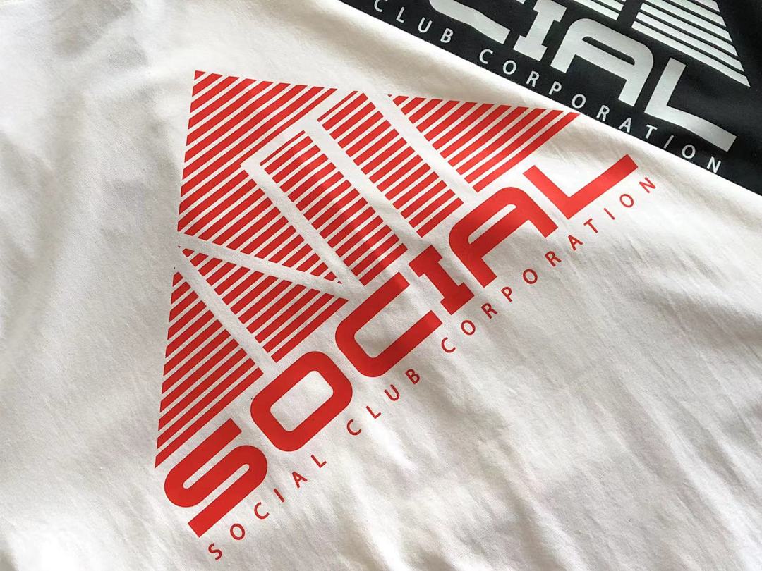 On Running ~89 ANTI SOCIAL CLUB T-SHIRT - Image 7