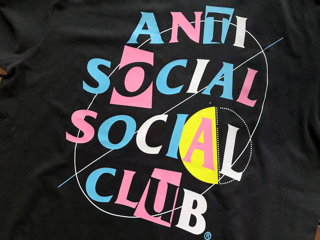 On Running ~89 ANTI SOCIAL CLUB T-SHIRT - Image 9
