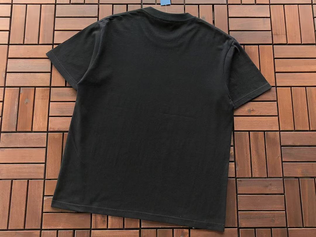 On Running ~85 UNDEFEATED T-SHIRT 55051424 (Im 185CM 80KG Iwear Size M In The Photo) - Image 18