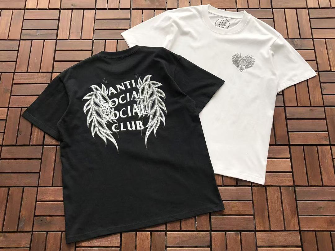 On Running ~85 ANTI SOCIAL CLUB T-SHIRT 55041701 (Im 180CM 68KG Iwear Size M In The Photo) - Image 5