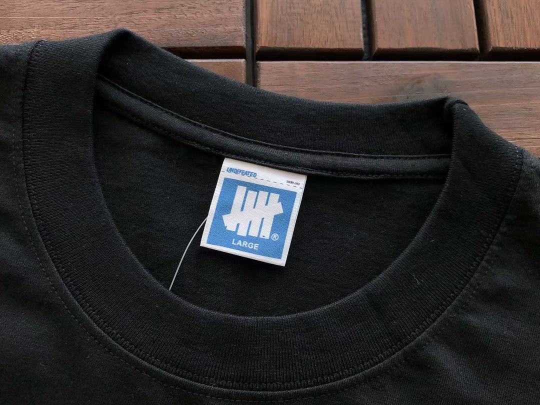 On Running ~85 UNDEFEATED T-SHIRT 55062311 (Im 185CM 70KG Iwear Size L In The Photo) - Image 26