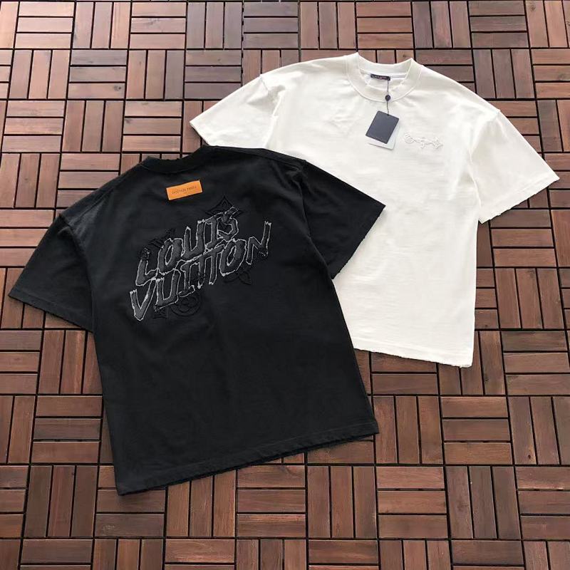 ~169 L🔥T-SHIRT 77022718 (Im 185CM 80KG Iwear Size S In The Photo), photo 1