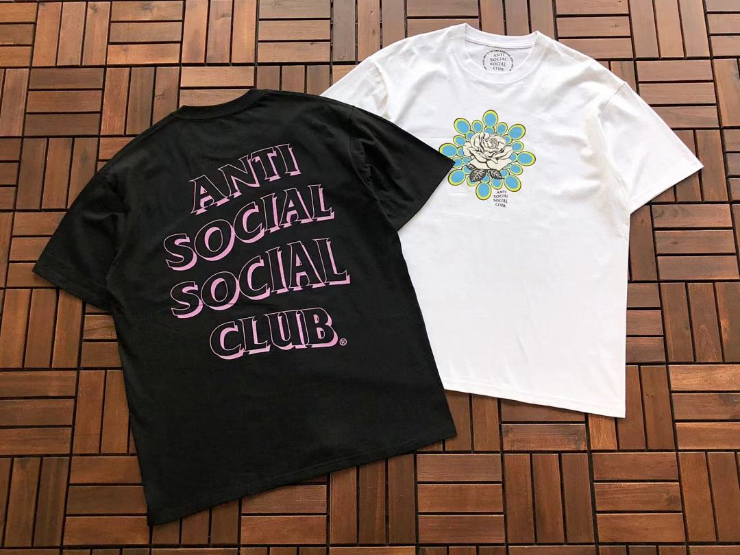 On Running ~88 ANTI SOCIAL CLUB T-SHIRT - Image 3