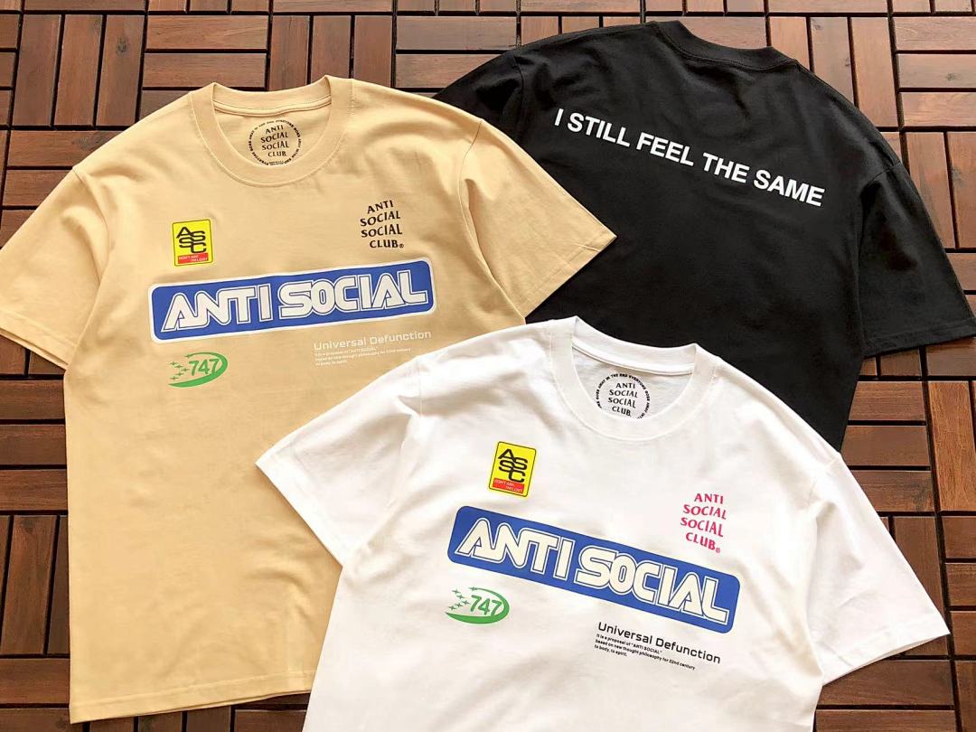 On Running ~88 ANTI SOCIAL CLUB T-SHIRT - Image 4