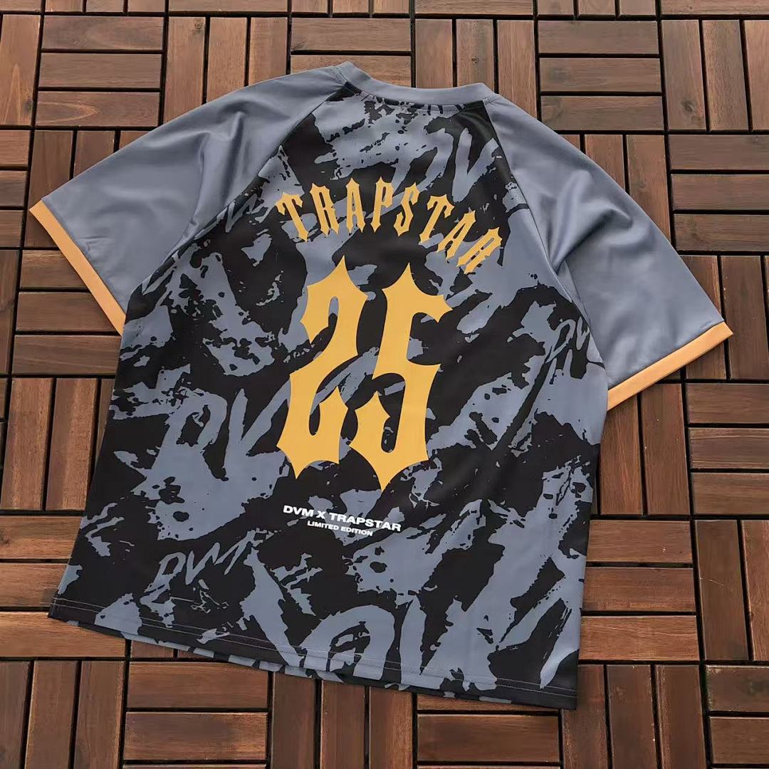 Other ~85 TRAPSTAR T-SHIRT 77011849 (Im 180CM 68KG Iwear Size M In The Photo), photo 1