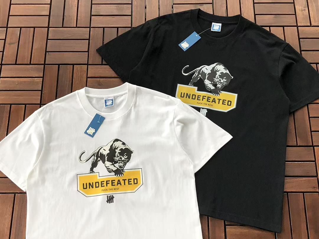 On Running ~85 UNDEFEATED T-SHIRT 55063095 (Im 180CM 68KG Iwear Size L In The Photo) - Image 6