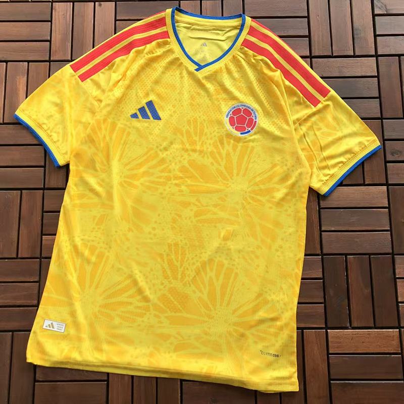 ~85 FOOTBALL T-SHIRT, photo 1
