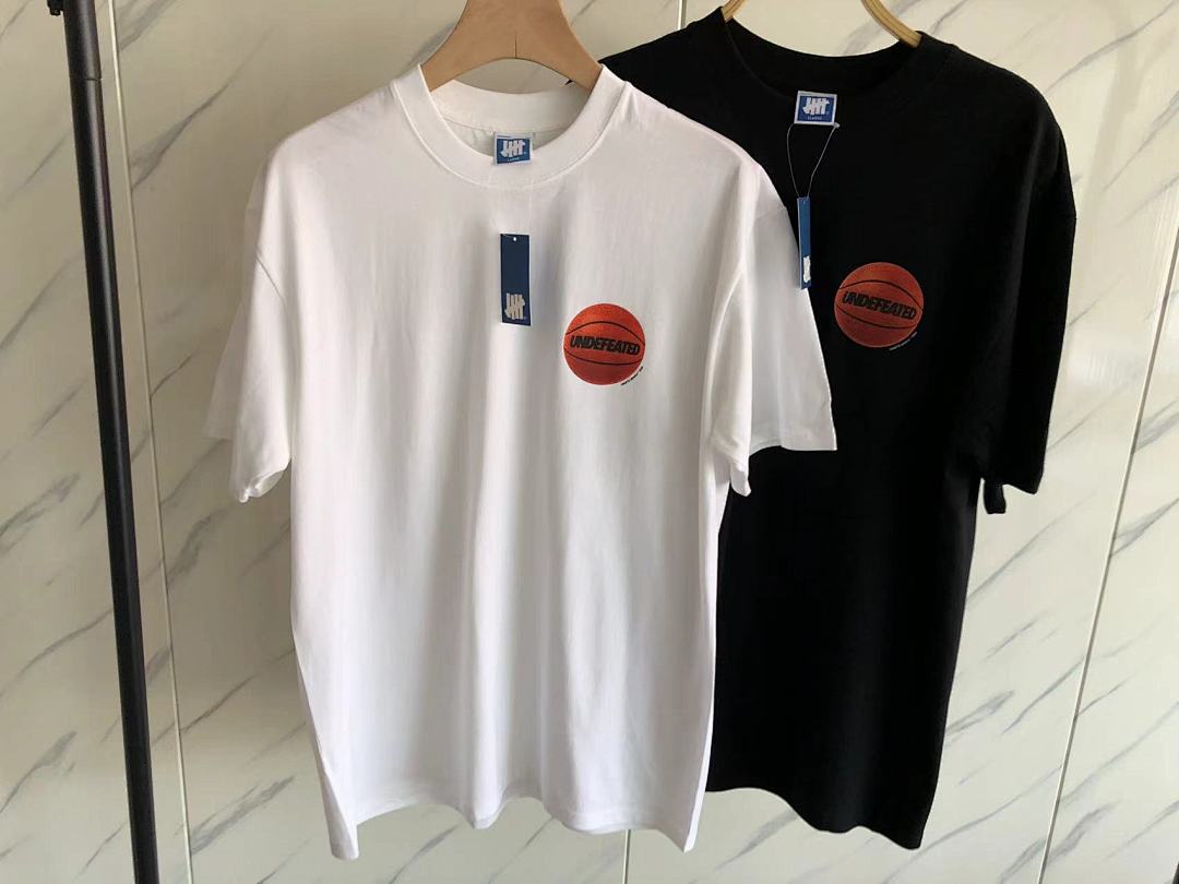 On Running ~89 UNDEFEATED T-SHIRT - Image 16