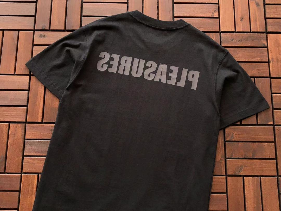 On Running ~95 PLEASURES T-SHIRT - Image 20