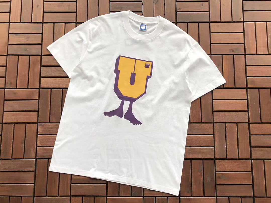 On Running ~85 UNDEFEATED T-SHIRT 55063049 (Im 180M 68KG Iwear Size L In The Photo) - Image 8