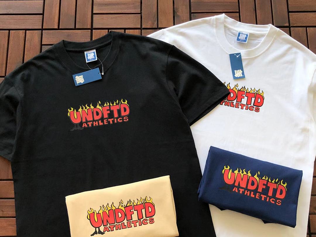 On Running ~89 UNDEFEATED T-SHIRT - Image 4