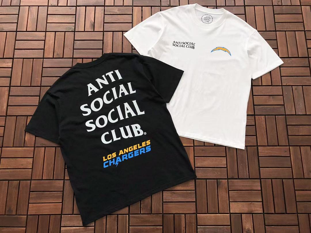 On Running ~85 ANTI SOCIAL CLUB T-SHIRT 55020634 (Im 185CM 70KG Iwear Size L In The Photo) - Image 5