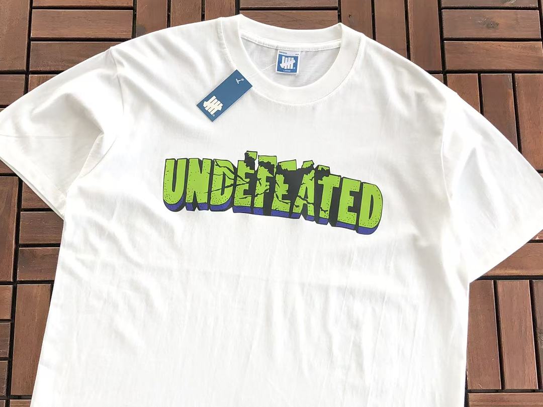 On Running ~85 UNDEFEATED T-SHIRT 55070648 (Im 185CM 80KG Iwear Size L In The Photo) - Image 8