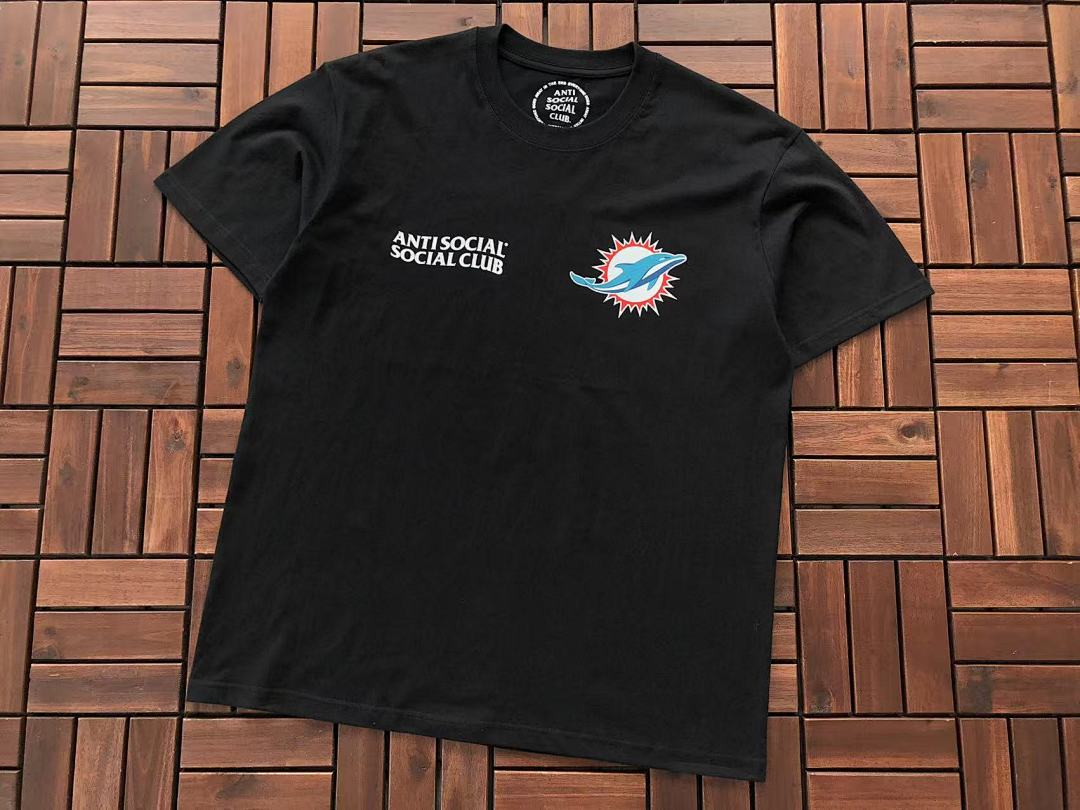 On Running ~85 ANTI SOCIAL CLUB T-SHIRT 55020625 (Im 185CM 70KG Iwear Size L In The Photo) - Image 9
