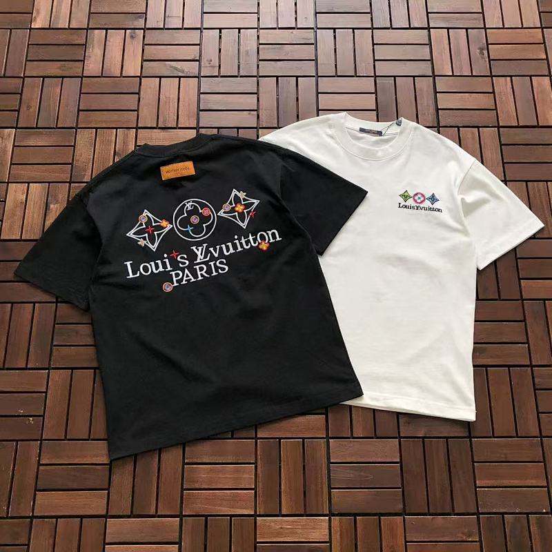 Other ~125 L🔥 T-SHIRT 11121406 (Im 176 CM 58 KG Iwear Size M In The Photo), photo 1