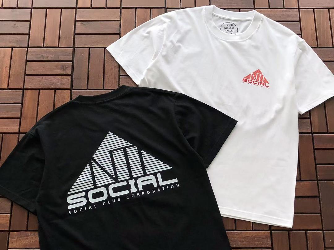 On Running ~85 ANTI SOCIAL CLUB T-SHIRT 55041664 (Im 185CM 70KG Iwear Size M In The Photo) - Image 6