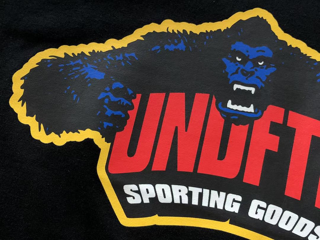 On Running ~85 UNDEFEATED T-SHIRT 55071053 (Im 185CM 70KG Iwear Size L In The Photo) - Image 13