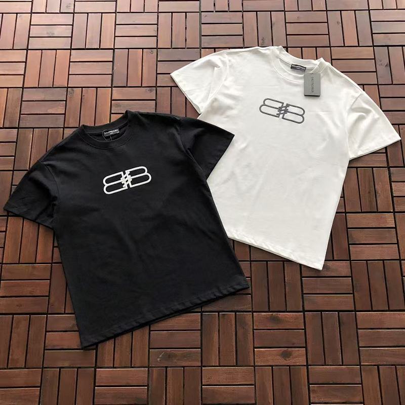 Other ~109 B🔥L🔥🔥🔥IA🔥A T-SHIRT 66040714 (Im 176CM 58KG Iwear Size S In The Photo), photo 1