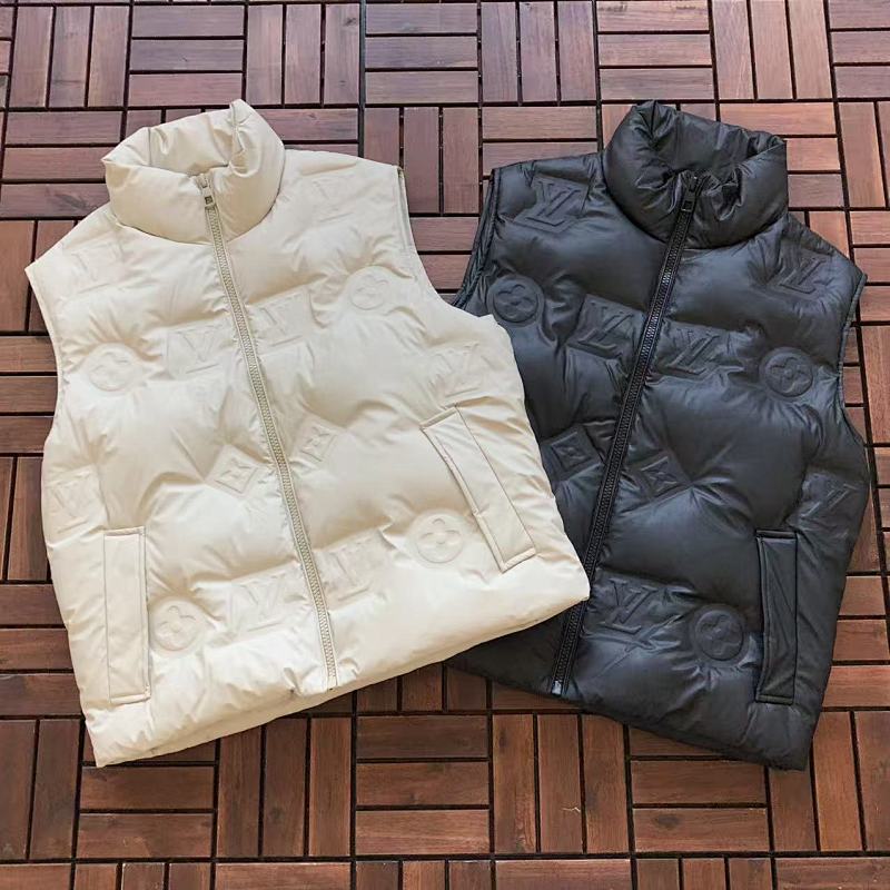 ~649 L🔥DOWN VEST 11111409 (Im 176CM 58KG Iwear Size 48 In The Photo), photo 1