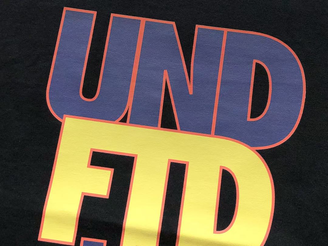 On Running ~ 85 UNDEFEATED T-SHIRT 55071013 (Im 185CM 70KG Iwear Size L In The Photo) - Image 11