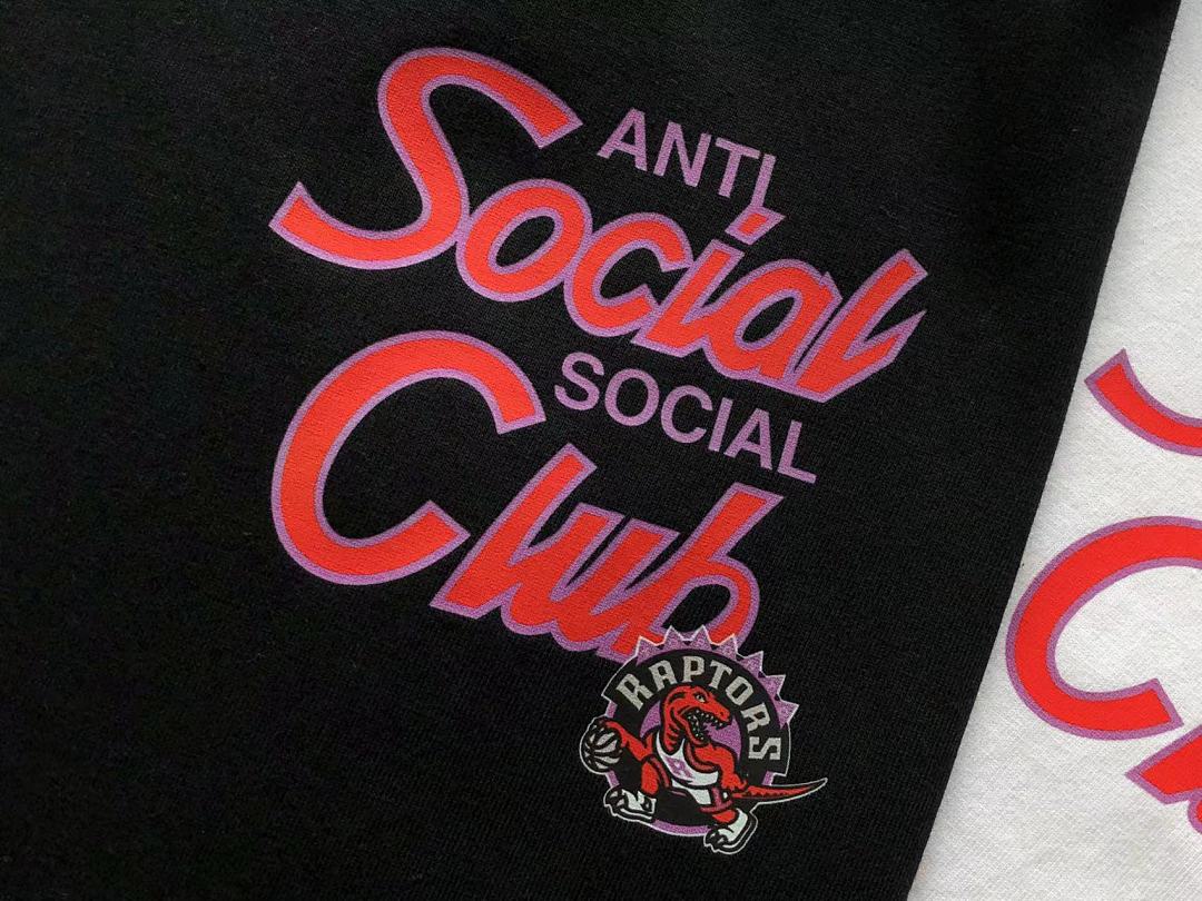 On Running ~89 ANTI SOCIAL CLUB T-SHIRT - Image 18