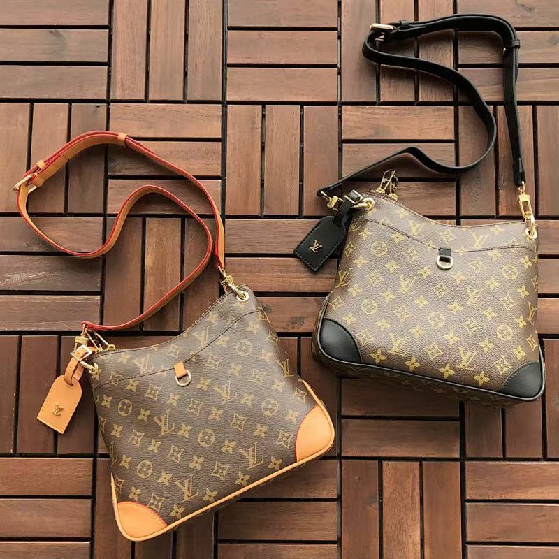 ~195 L🔥BAG 55030407 (Long 26CM* Wide 22CM* High 9CM), photo 1