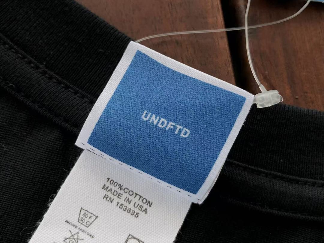 On Running ~85 UNDEFEATED T-SHIRT 11123017 (Im 185CM 80KG Iwear Size L In The Photo) - Image 21