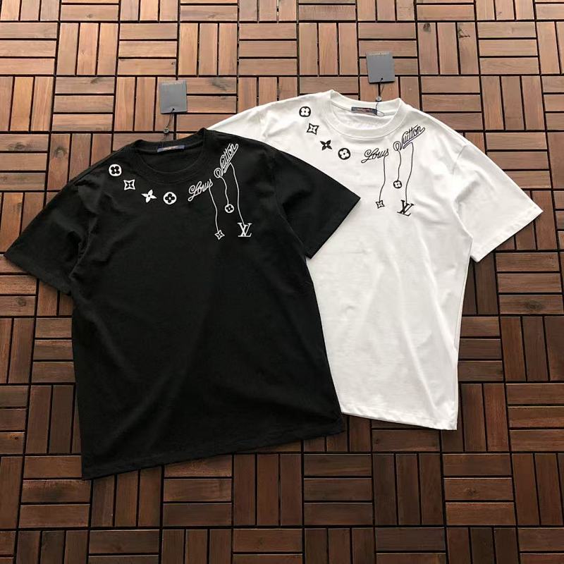 ~149 L🔥 T-SHIRT 22121409 (Im 170CM 60KG Iwear Size M In The Photo), photo 1