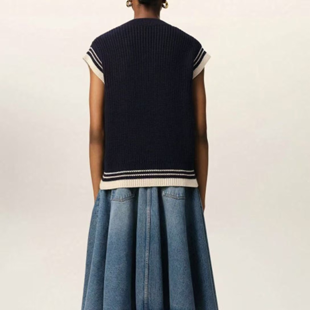 Other ~139 A🔥I SWEATER VEST 11112319 (Im 176CM 58KG Iwear Size S In The Photo) - Image 5
