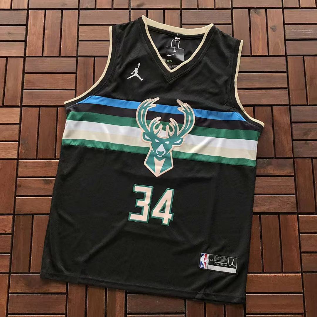 79 NBA BASKETBALL 88040307 (Im 176CM 58KG Iwear Size M In The Photo), photo 1