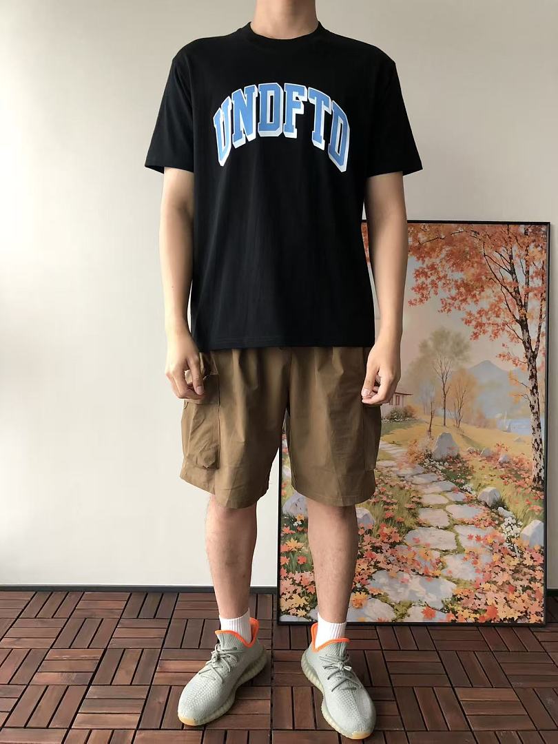 On Running ~ 85 UNDEFEATED T-SHIRT 55041736 (Im 185CM 80KG Iwear Size L In The Photo) - Image 3