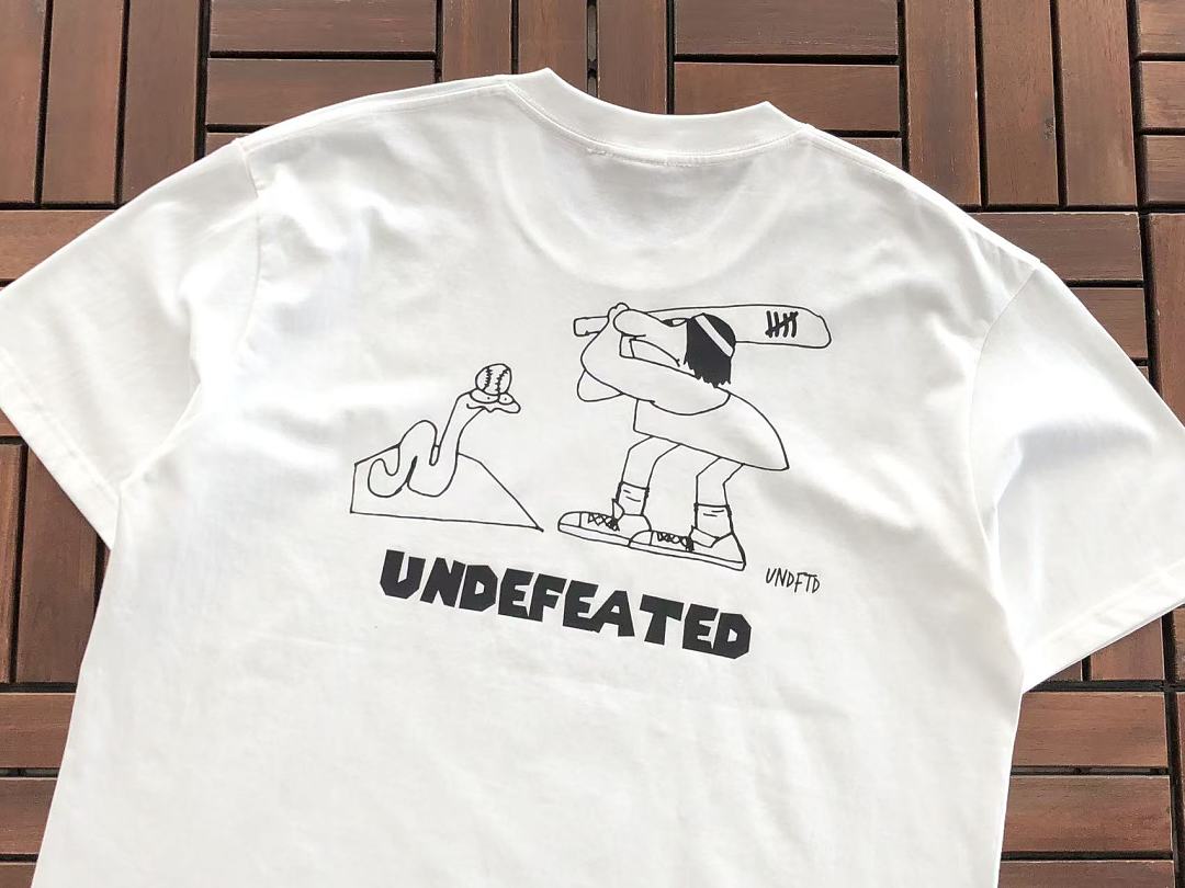 On Running ~85 UNDEFEATED T-SHIRT 55070657 (Im 185CM 80KG Iwear Size L In The Photo) - Image 12