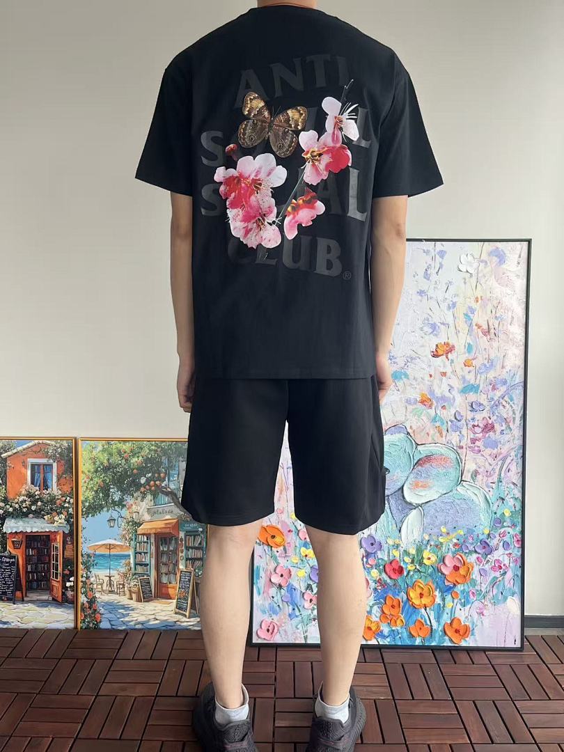 On Running ~85 ANTI SOCIAL CLUB T-SHIRT 11092853 (Im 180CM 68KG Iwear Size L In The Photo) - Image 4