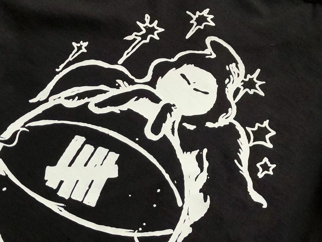 On Running ~89 UNDEFEATED T-SHIRT - Image 8
