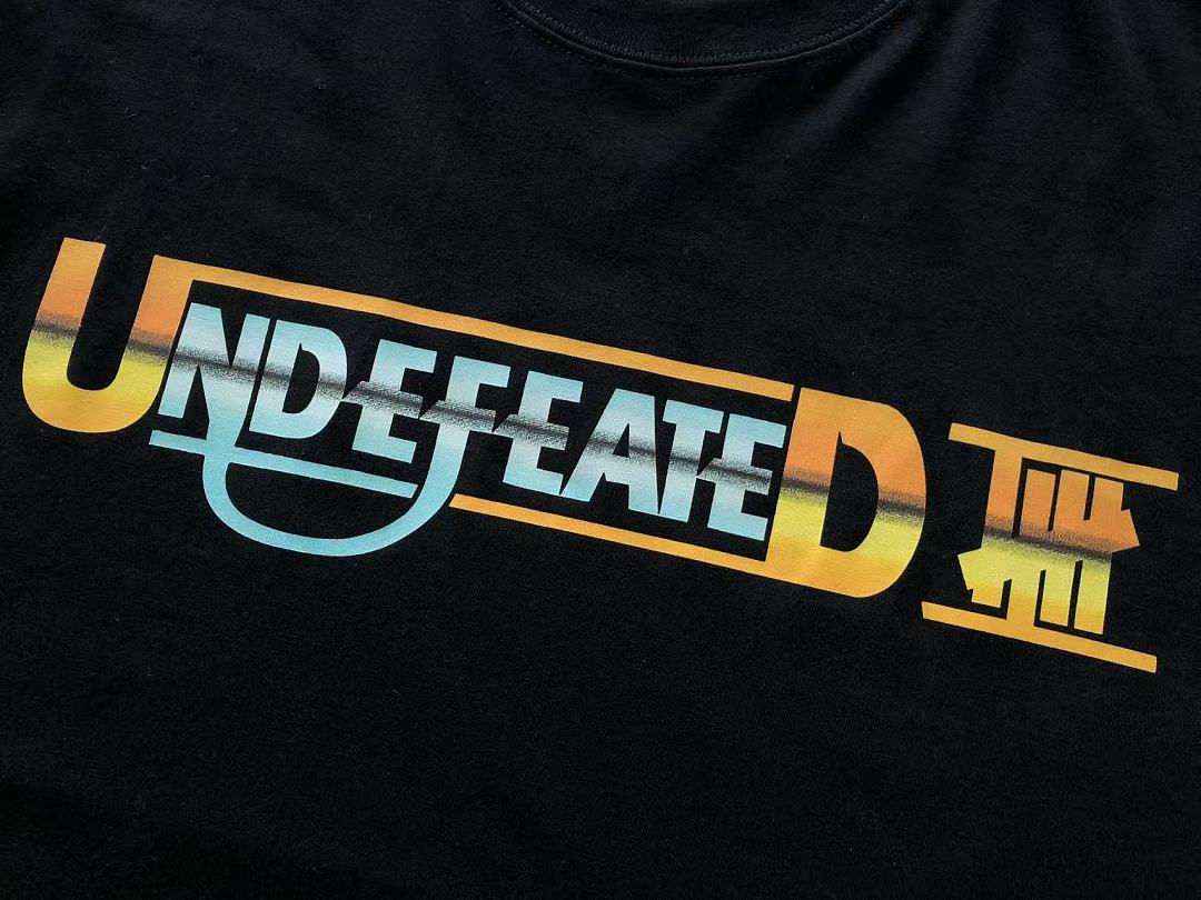 On Running ~85 UNDEFEATED T-SHIRT 55071018 (Im 185CM 70KG Iwear Size L In The Photo) - Image 14