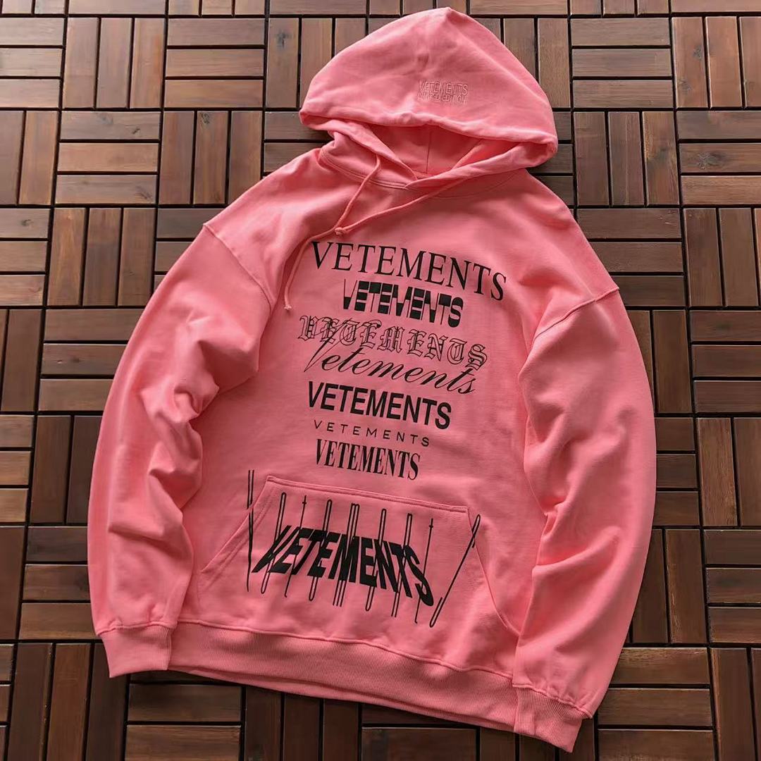 Other ~179 VETEMENTS HOODIE 22100912 (Im 180CM 68KG Iwear Size M In The Photo), photo 1