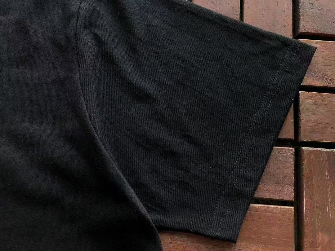 On Running ~ 85 UNDEFEATED T-SHIRT 55072821 (Im 185CM 70KG Iwear Size L In The Photo) - Image 13