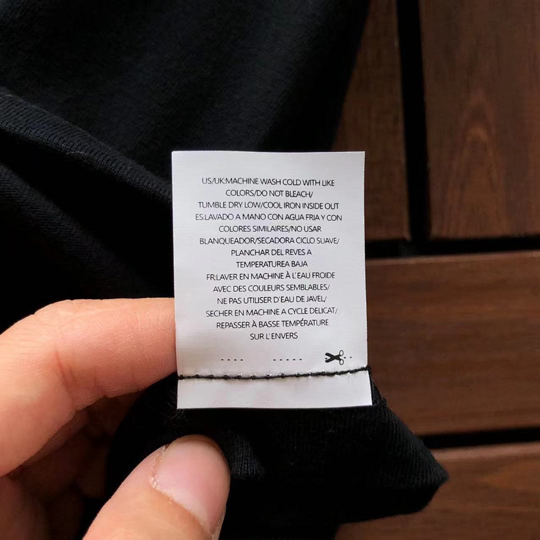 On Running ~85 HUF T-SHIRT - Image 26