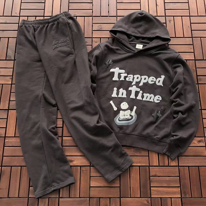 Other TOP~ 129 PANTS~119 BROKEN PLANET HOODIE, photo 1