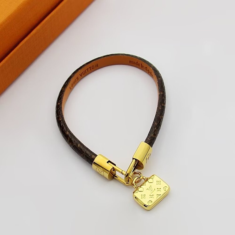 ~ 125 L🔥JEWELRY, photo 1