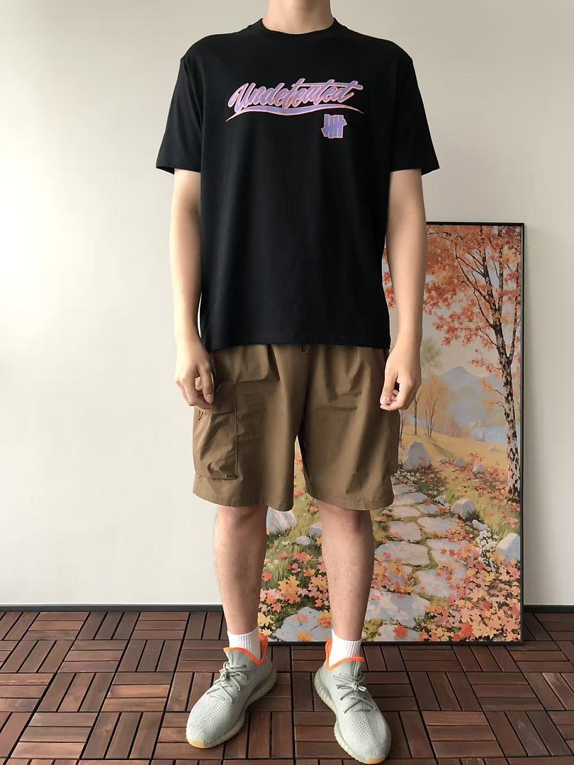 On Running ~ 85 UNDEFEATED T-SHIRT 55041738 (Im 185CM 80KG Iwear Size L In The Photo) - Image 3