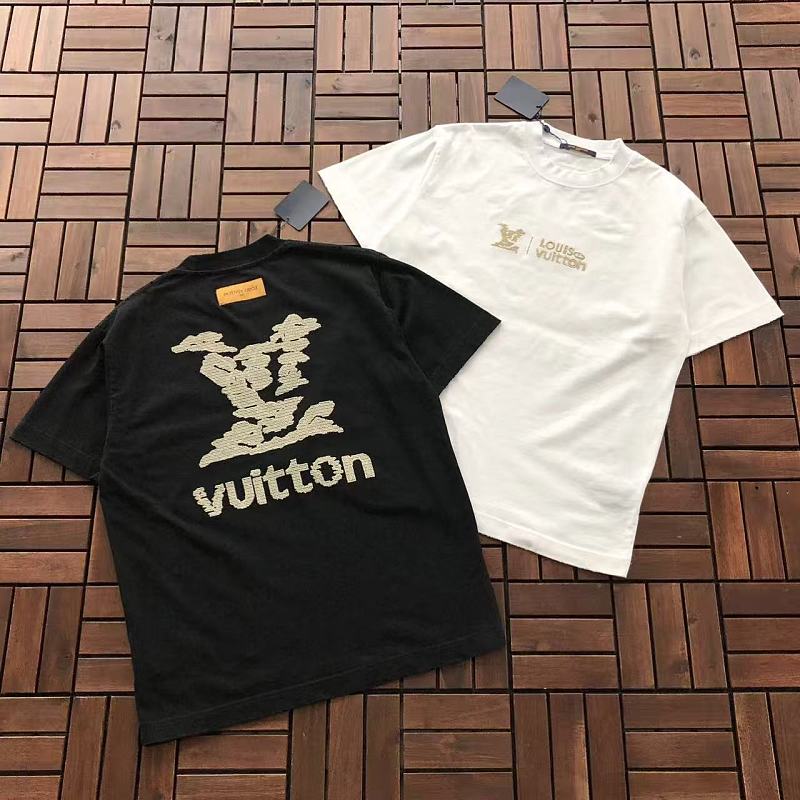 ~129 L🔥T-SHIRT 77060121 (Im 185CM 70KG Iwear Size S In The Photo), photo 1